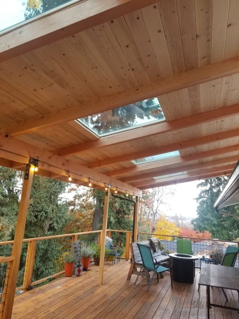 Deck Construction in Eugene: Innovative Designs for Modern Homes