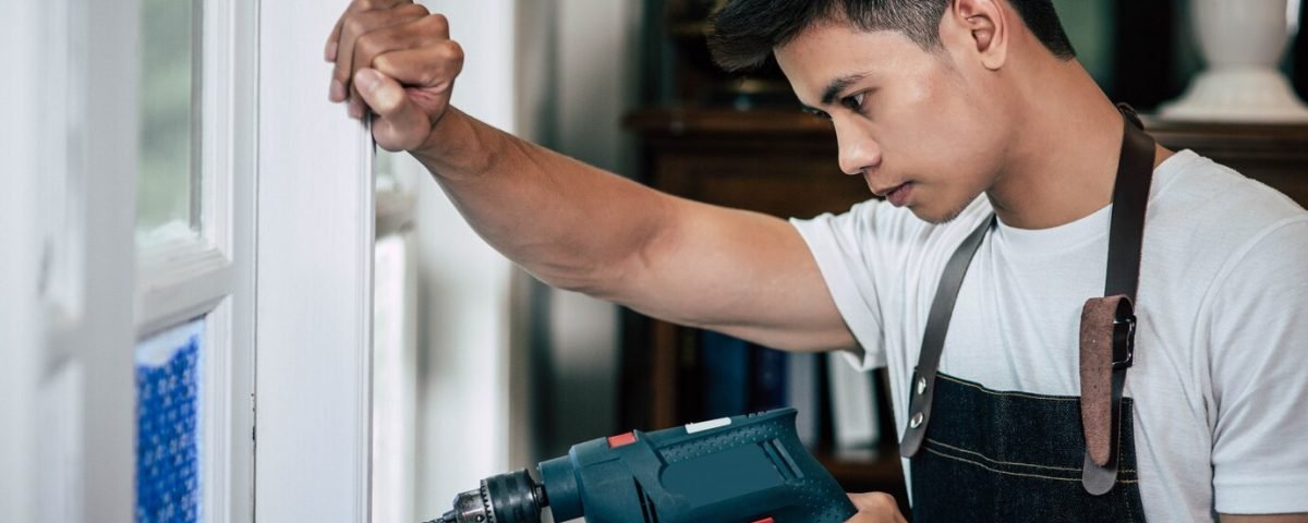 Garage-Door-Repairs-and-Installations